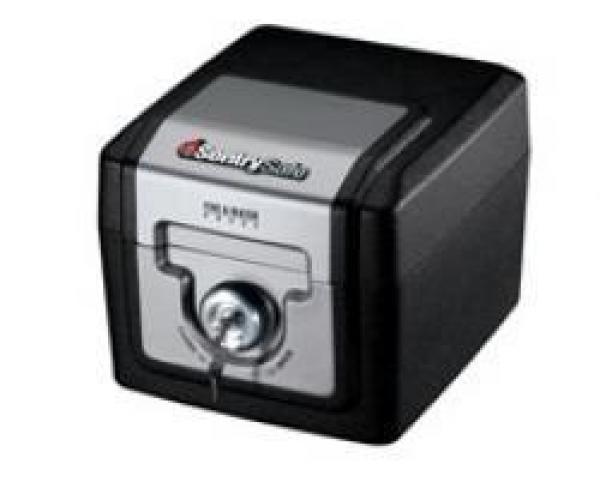 セントリー 耐火・防水CD/DVD専用保管庫 シリンダー錠 QA0110 6.8kg <生産終了>_1
